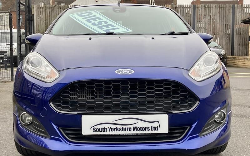 Used Ford Fiesta Titanium X 95 HP (69 kW) 2014 Blue Hatchback
