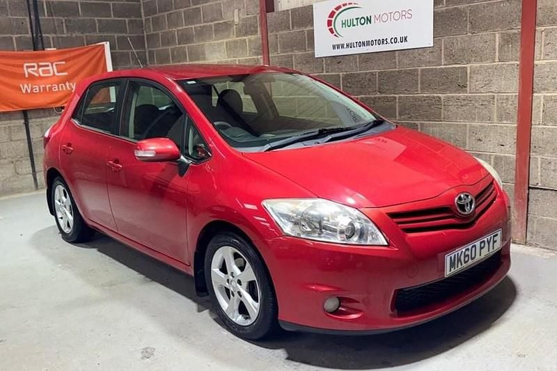 Used 2010 Toyota Auris | £2,250 (Good price) - Image 1/1