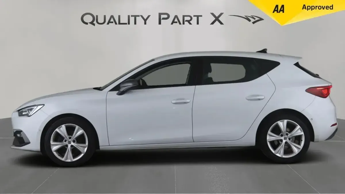 Used Seat Leon FR 2021 White Hatchback