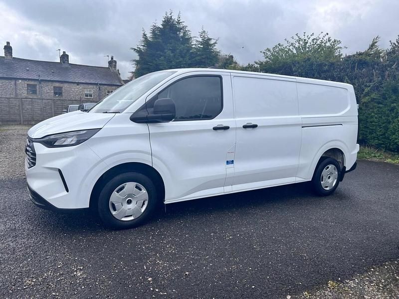 Used Ford Transit Custom Trend 110 HP (80 kW) 2024 White Van