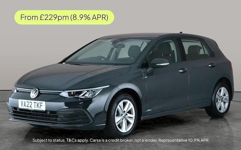 Used 2024 VW Golf VIII Life Hatchback | £14,893 (Good price) - Image 1/2