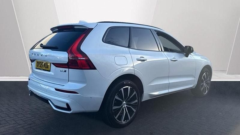 Used Volvo XC60 Plus 250 HP (183 kW) 2024 White SUV