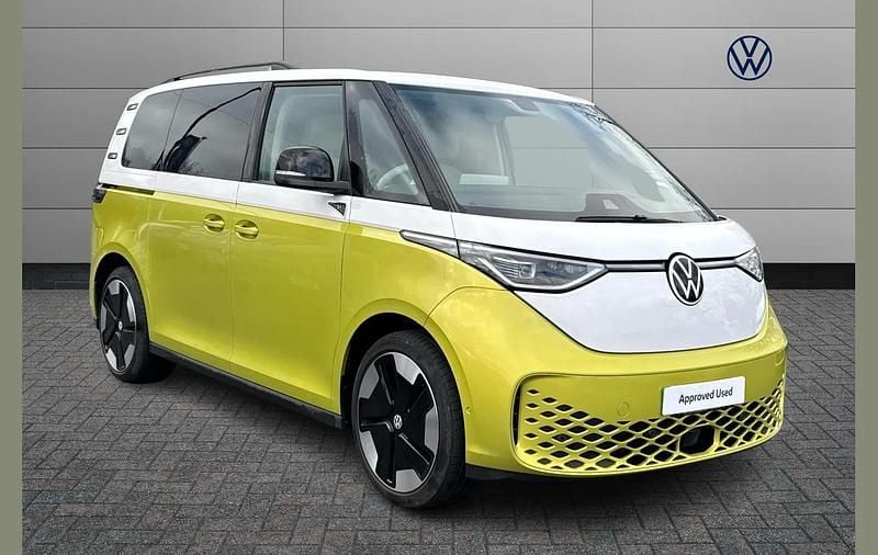 Used VW ID. Buzz Pro 147 kW (200 HP) 2024 White MPV