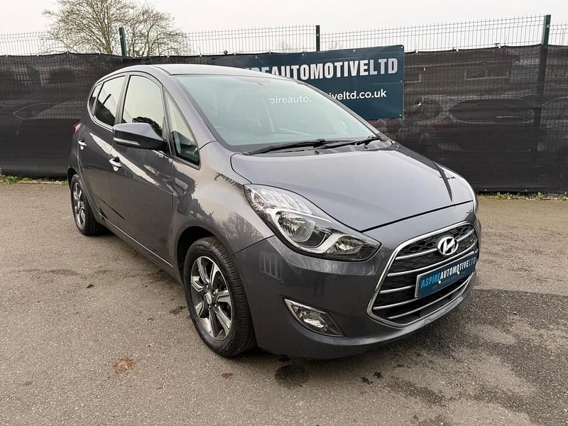 Used Hyundai ix20 SE 125 HP (91 kW) 2017 Grey Hatchback