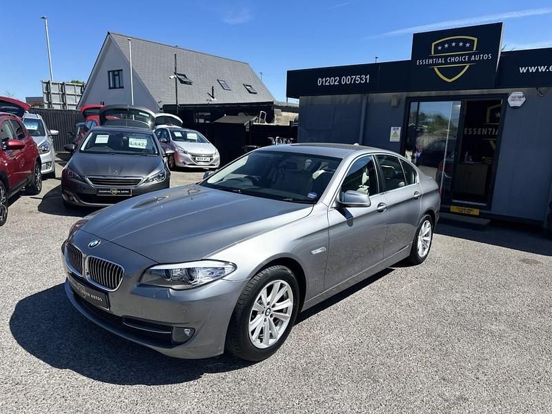 Usado BMW 520 Comfort Edition 2011 Gris Berlina