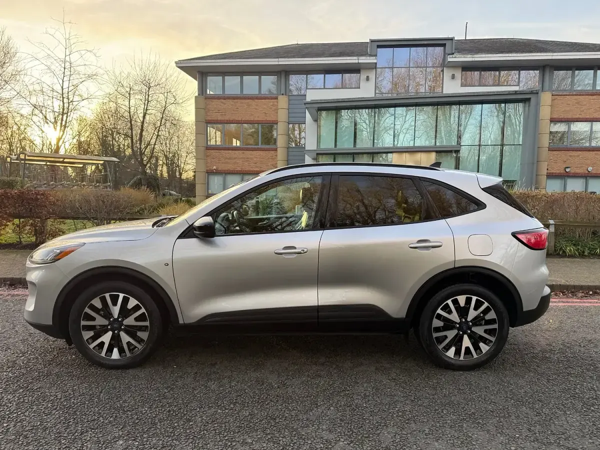 Used Ford Kuga Sport 190 HP (139 kW) 2021 Silver SUV