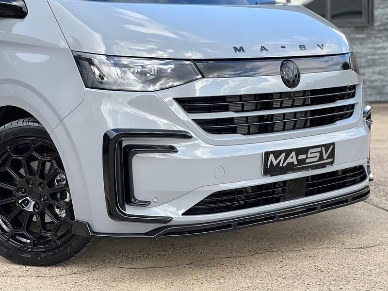 New VW Transporter Pro 150 HP (110 kW) 2025 Stone grey Van