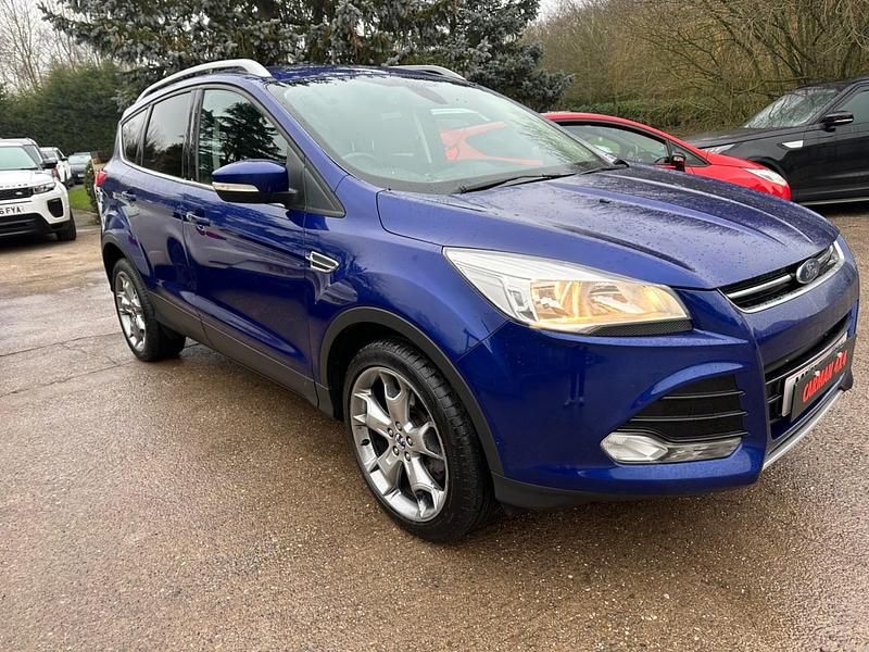 Used Ford Kuga Titanium 150 HP (110 kW) 2016 Blue SUV