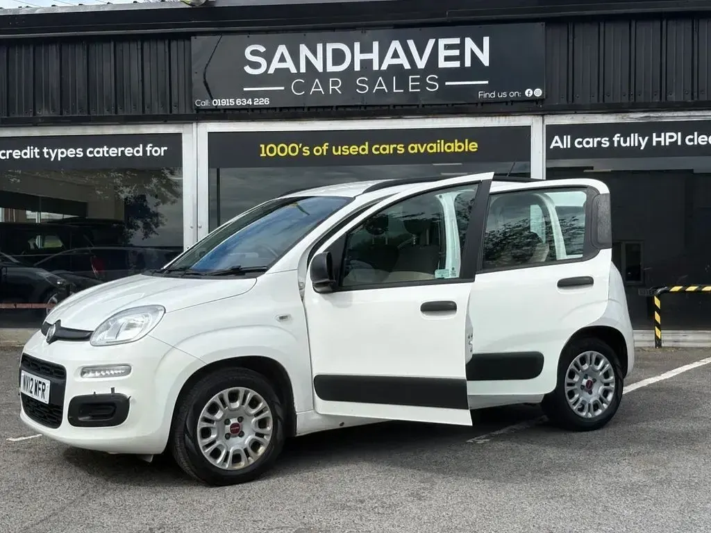 Used Fiat Panda Easy 69 HP (50 kW) 2012 White Hatchback
