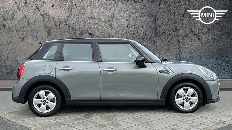 Used Mini Cooper Classic 134 HP (98 kW) 2022 Grey Hatchback