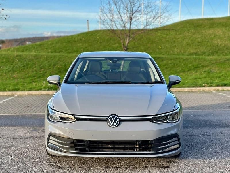Second-hand VW Golf VIII Life 2024 Gri Hatchback