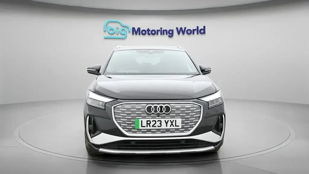 Begagnad Audi Q4 e-tron S-Line 125 kW (170 HK) 2023 SUV