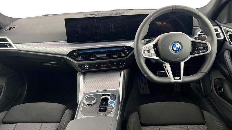 Used BMW i4 M Sport 246 kW (335 HP) 2025 Blue Sedan