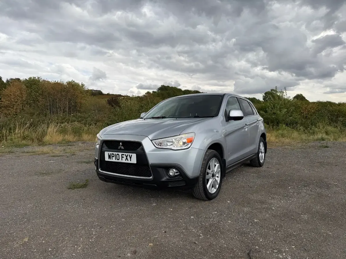 Used Mitsubishi ASX 147 HP (108 kW) 2010 Silver SUV