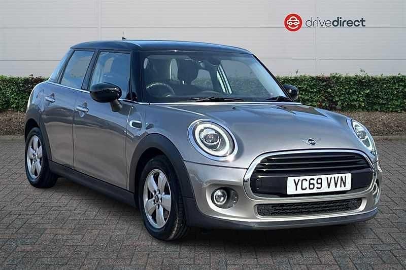 Used Mini Cooper Classic 2019 Silver Hatchback