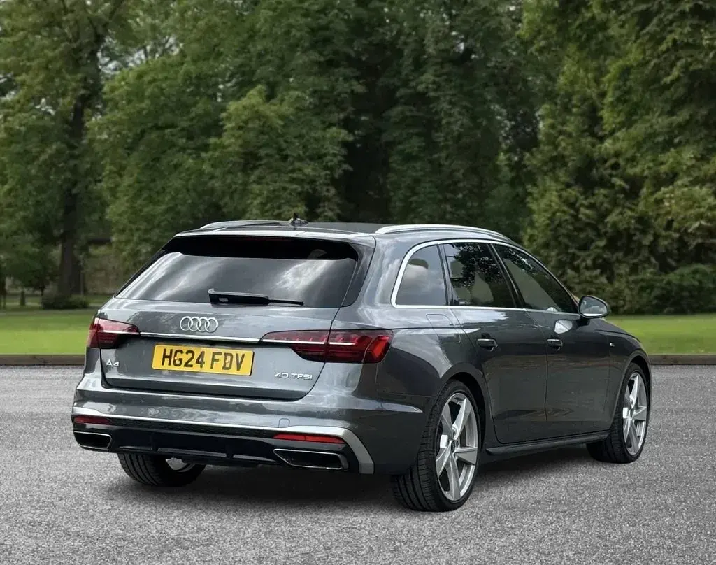 Used Audi A4 S-Line 204 HP (150 kW) 2024 Grey Estate