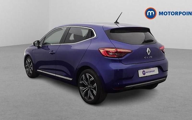 Used Renault Clio V Version S 101 HP (74 kW) 2020 Blue Hatchback