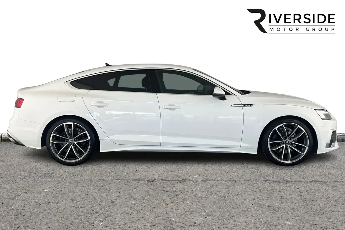 Used Audi A5 Sportback S-Line 163 HP (119 kW) 2023 White Hatchback