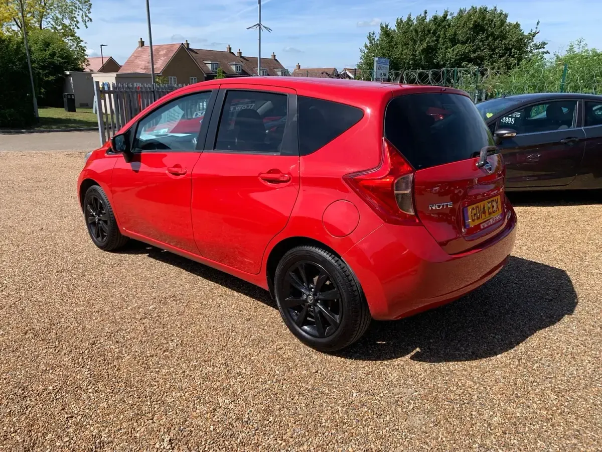 Used Nissan Note Acenta Premium 98 HP (72 kW) 2014 Red Hatchback
