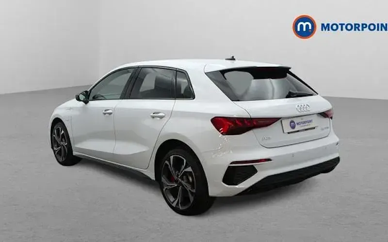 Used Audi A3 Sportback e-tron Competition 245 HP (180 kW) 2025 Hatchback