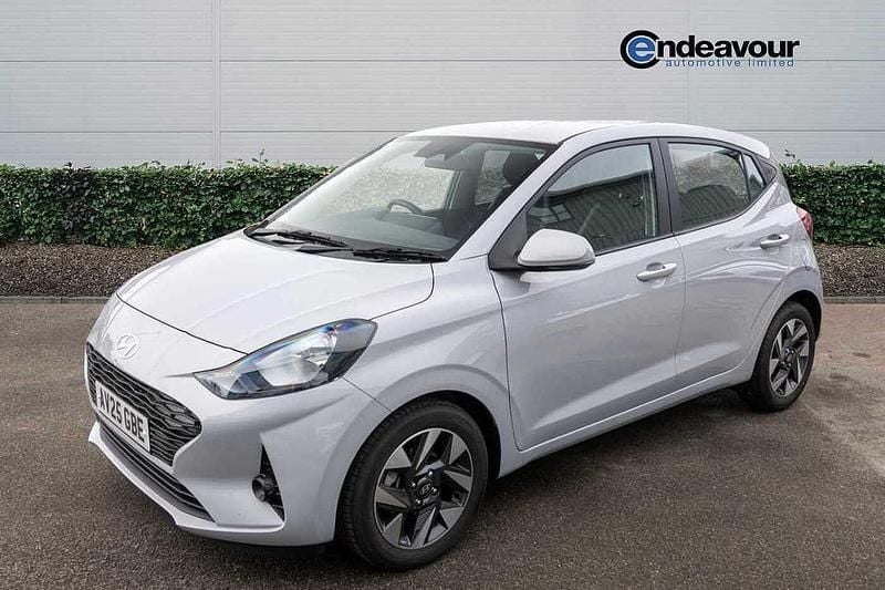 New Hyundai i10 Advanced 63 HP (46 kW) 2025 Grey Hatchback
