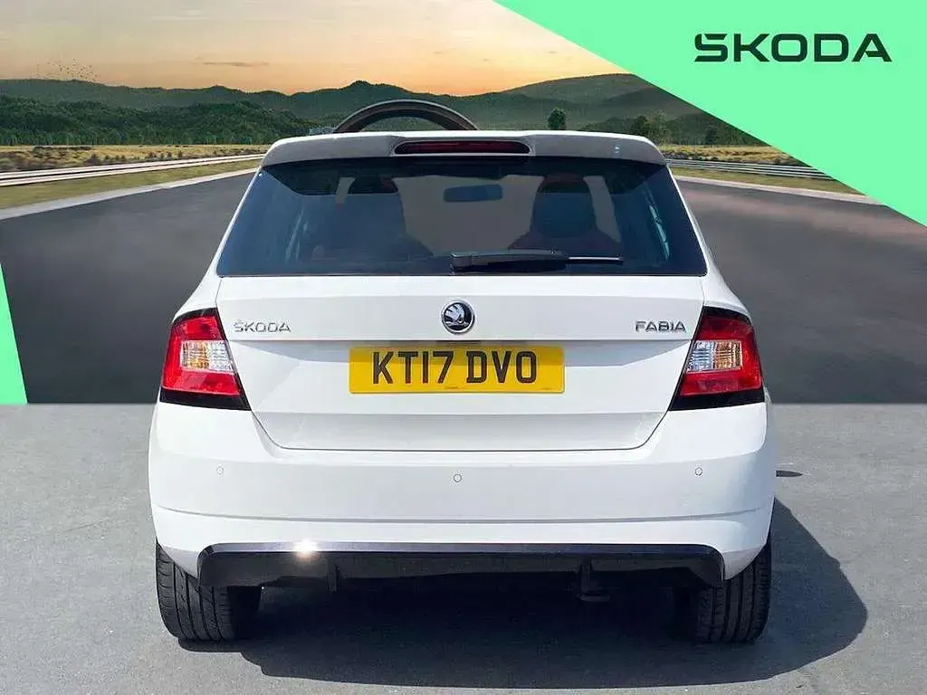 Used Skoda Fabia Monte Carlo 110 HP (80 kW) 2017 White Hatchback