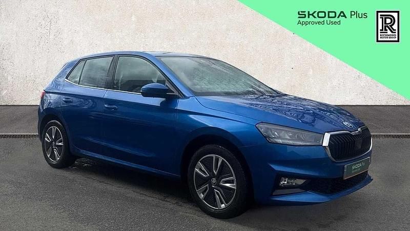 Used Skoda 110 R SE L 81 HP (59 kW) 2024 Race blue metallic Hatchback