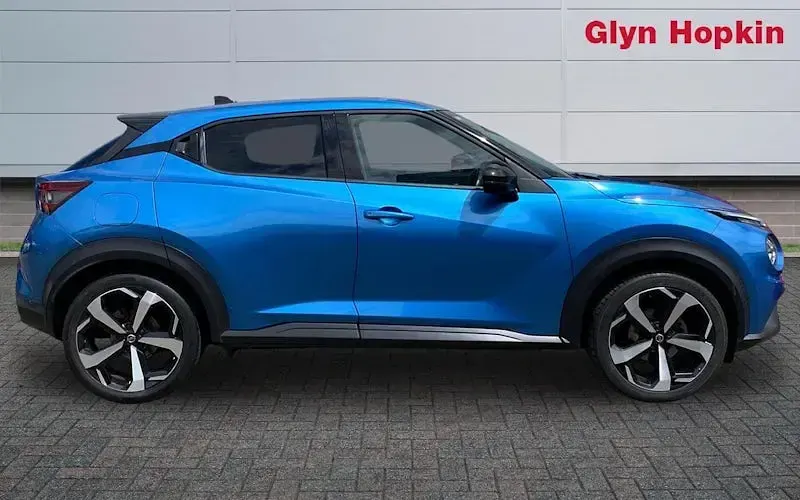 Used Nissan Juke Tekna 117 HP (86 kW) 2020 Blue SUV