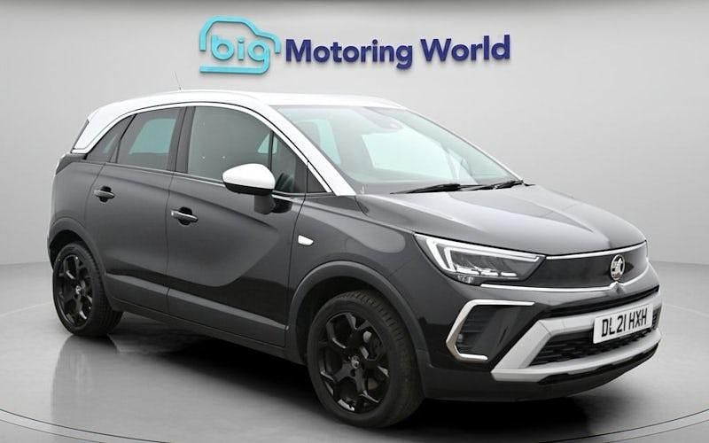 Used Vauxhall Crossland SRi 110 HP (80 kW) 2021 Black SUV