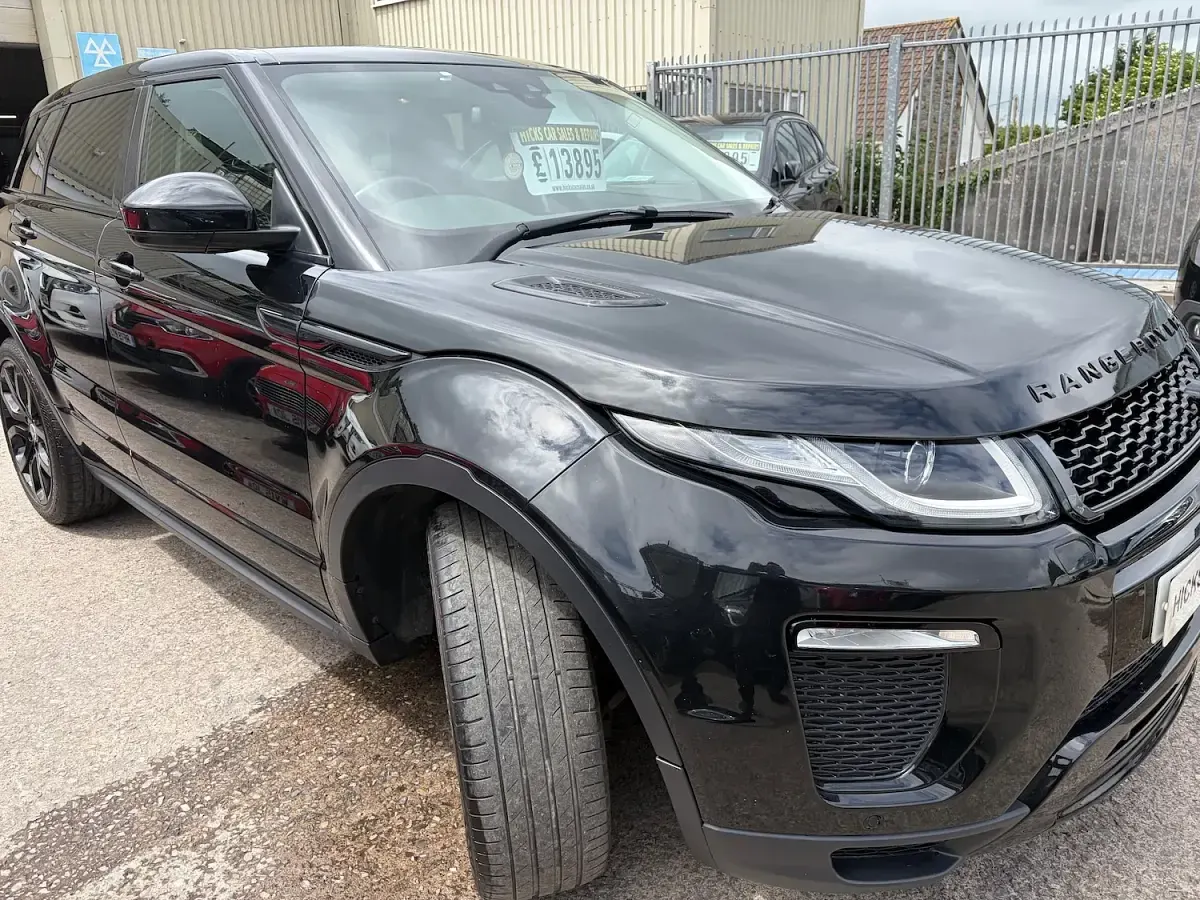 Used Land Rover Range Rover evoque HSE Dynamic 2015 Black Estate