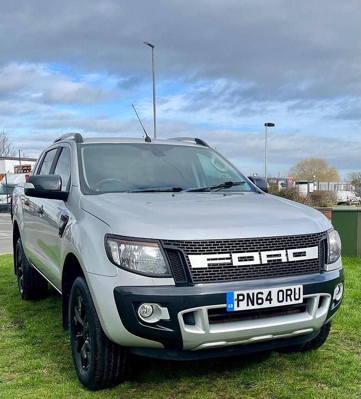Used Ford Ranger Wildtrack 200 HP (147 kW) 2014 Silver Pickup