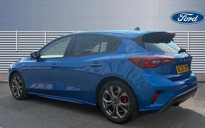 New Ford Focus ST-Line 155 HP (114 kW) 2025 Hatchback