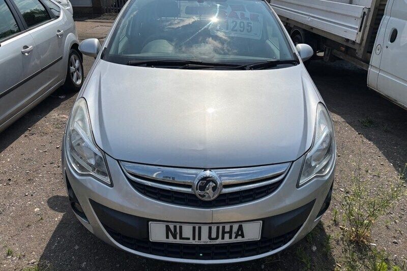 Silver Used 2011 Vauxhall Corsa Excite Hatchback | £1,295 (Super price) - Image 1/1