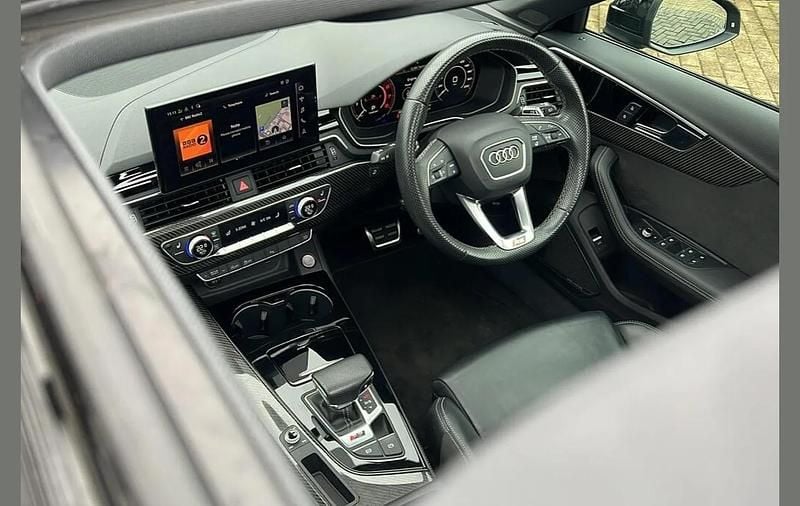 Used Audi RS4 Design 444 HP (326 kW) 2021 Grey Estate