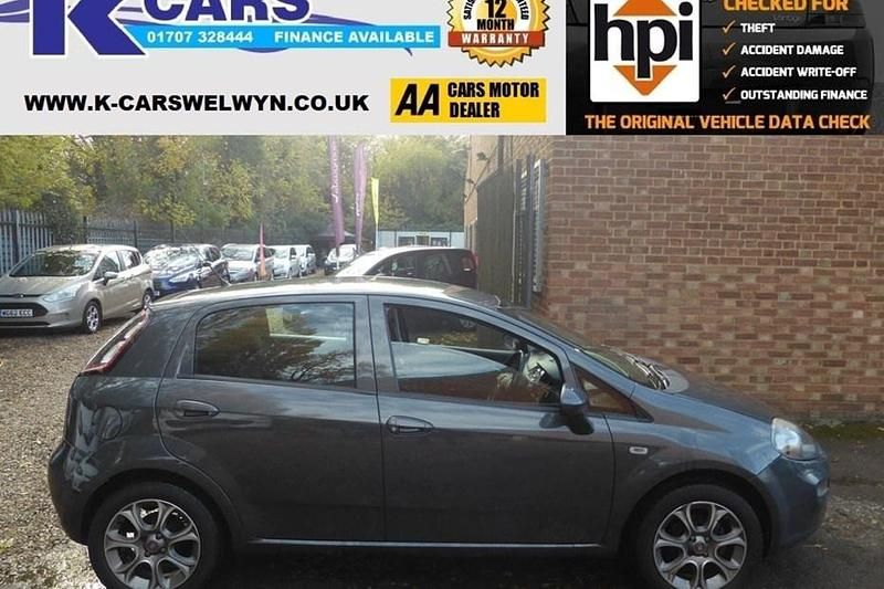 Used Fiat Punto Easy 69 HP (50 kW) 2015
