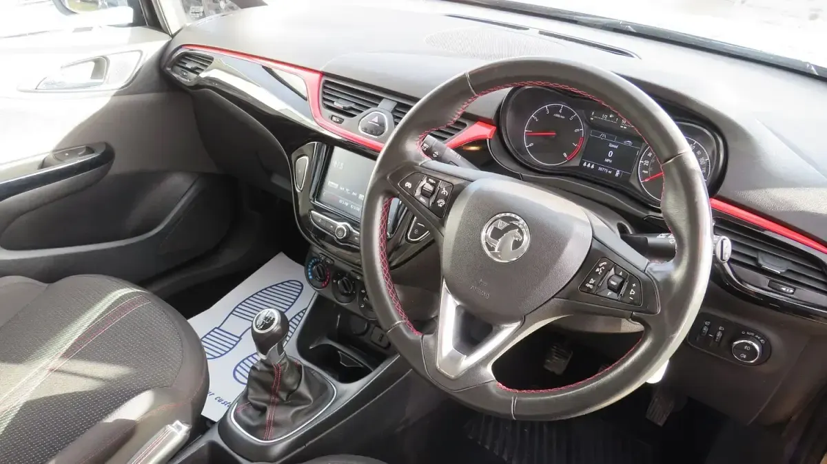 Used Vauxhall Corsa SRi 2019 Black Hatchback