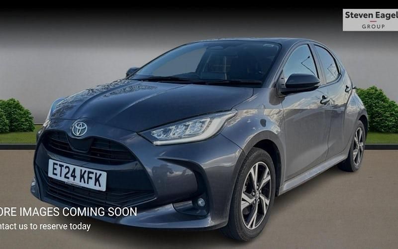 Used Toyota Yaris Hybrid Design 116 HP (85 kW) 2026 Hatchback