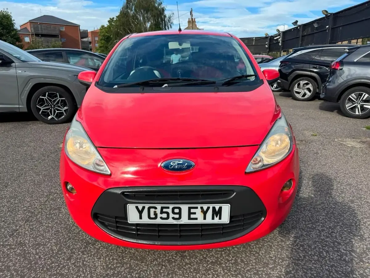 Used Ford Ka Zetec 69 HP (50 kW) 2009 Red Hatchback