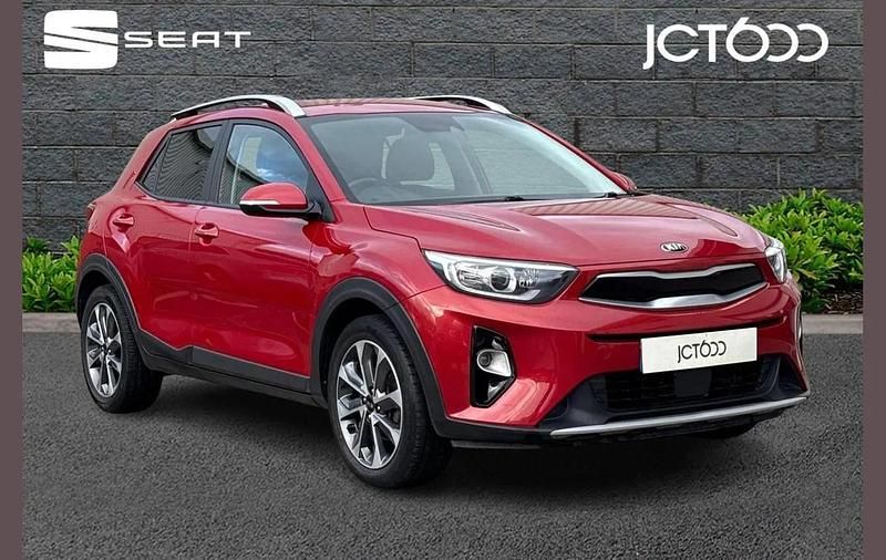 Red Used 2019 Kia Stonic SUV | £8,500 (Good price) - Image 1/4