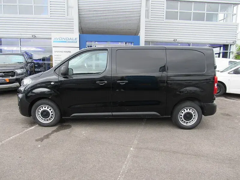 Second-hand Peugeot Expert Premium 2023 Negru Van
