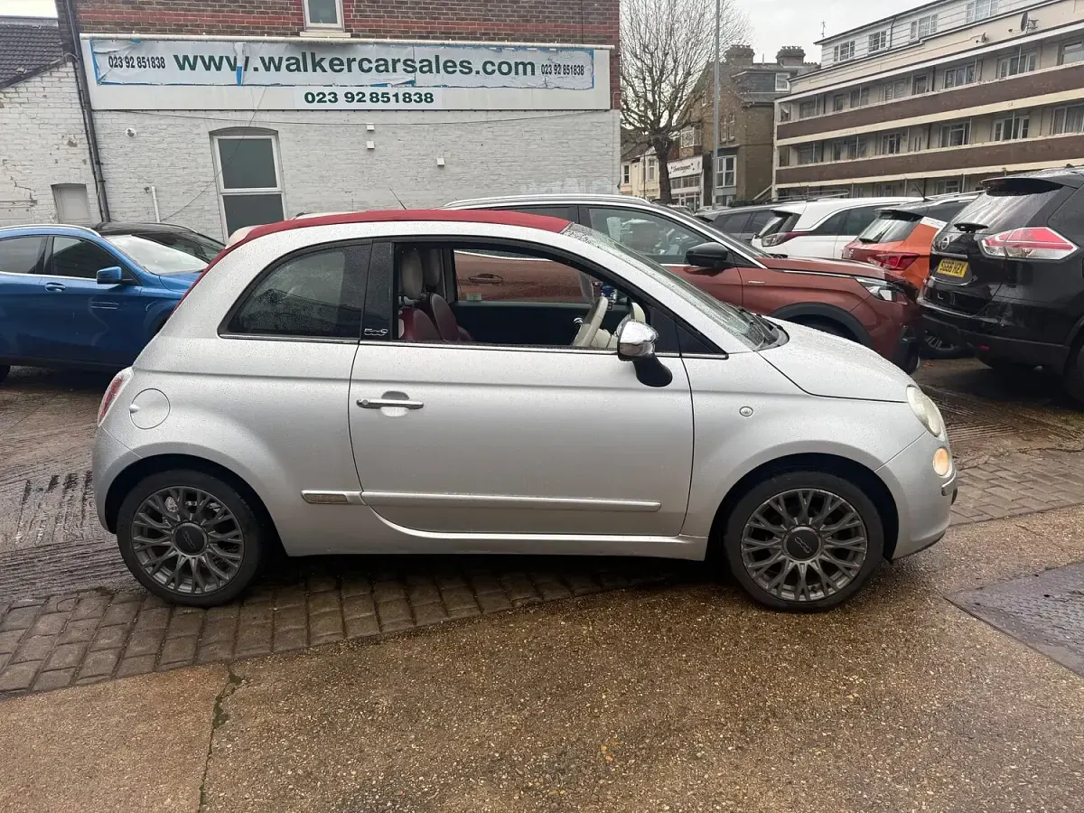 Used Fiat 500 Lounge 69 HP (50 kW) 2011 Silver Cabriolet