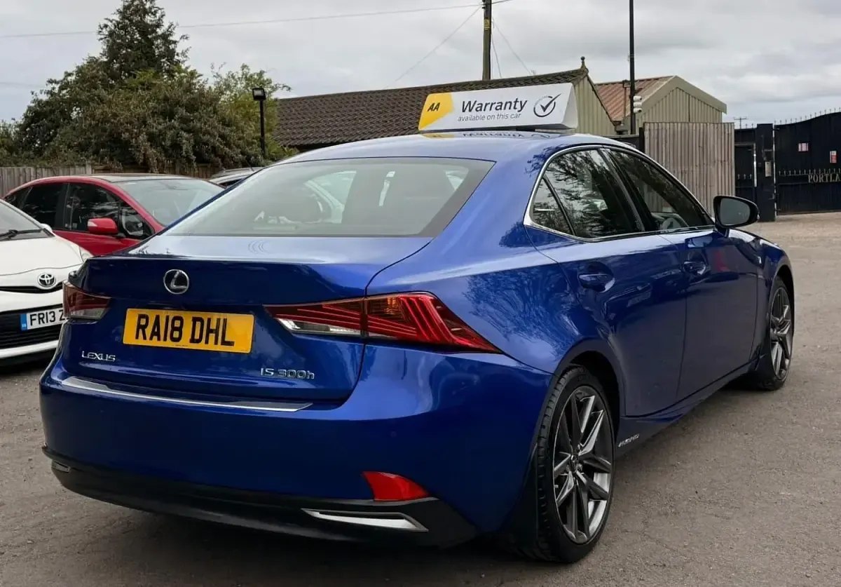Used Lexus IS300h Sport Line 2018 Blue Sedan