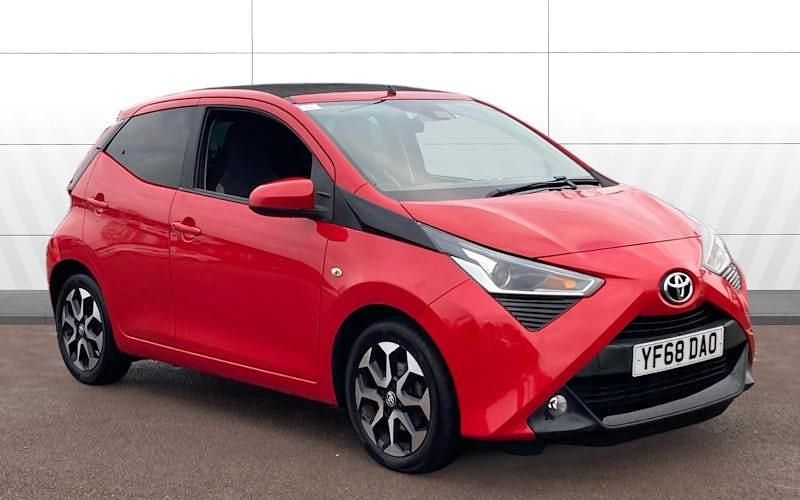 Red Used 2018 Toyota Aygo X-plore Hatchback | £9,682 (Fair price) - Image 1/4