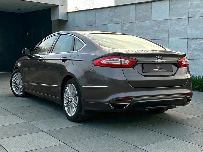 Used Ford Mondeo Vignale 180 HP (132 kW) 2016 Grey Sedan