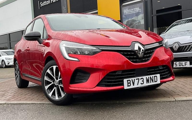 Used Renault Clio V Evolution 90 HP (66 kW) 2023 Hatchback