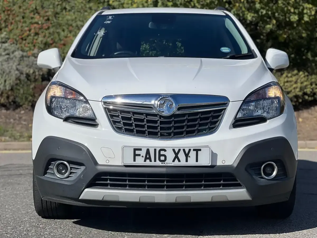 Second-hand Vauxhall Mokka S 140 CP (102 kW) 2016 Alb SUV