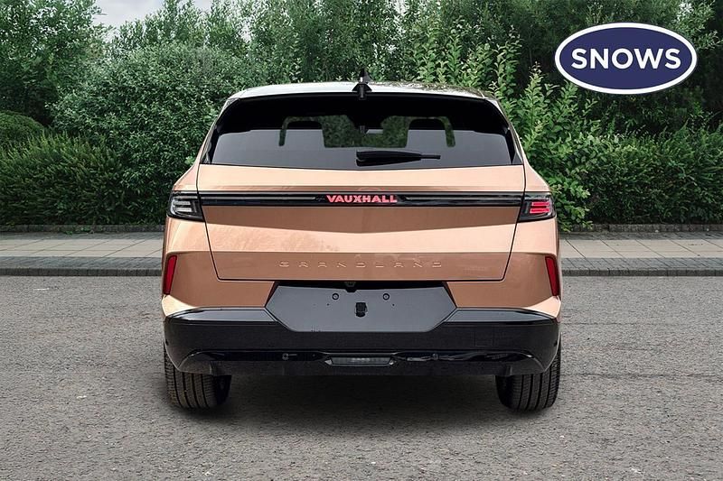New Vauxhall Grandland Ultimate 11 kW (15 HP) 2026 Impact copper SUV