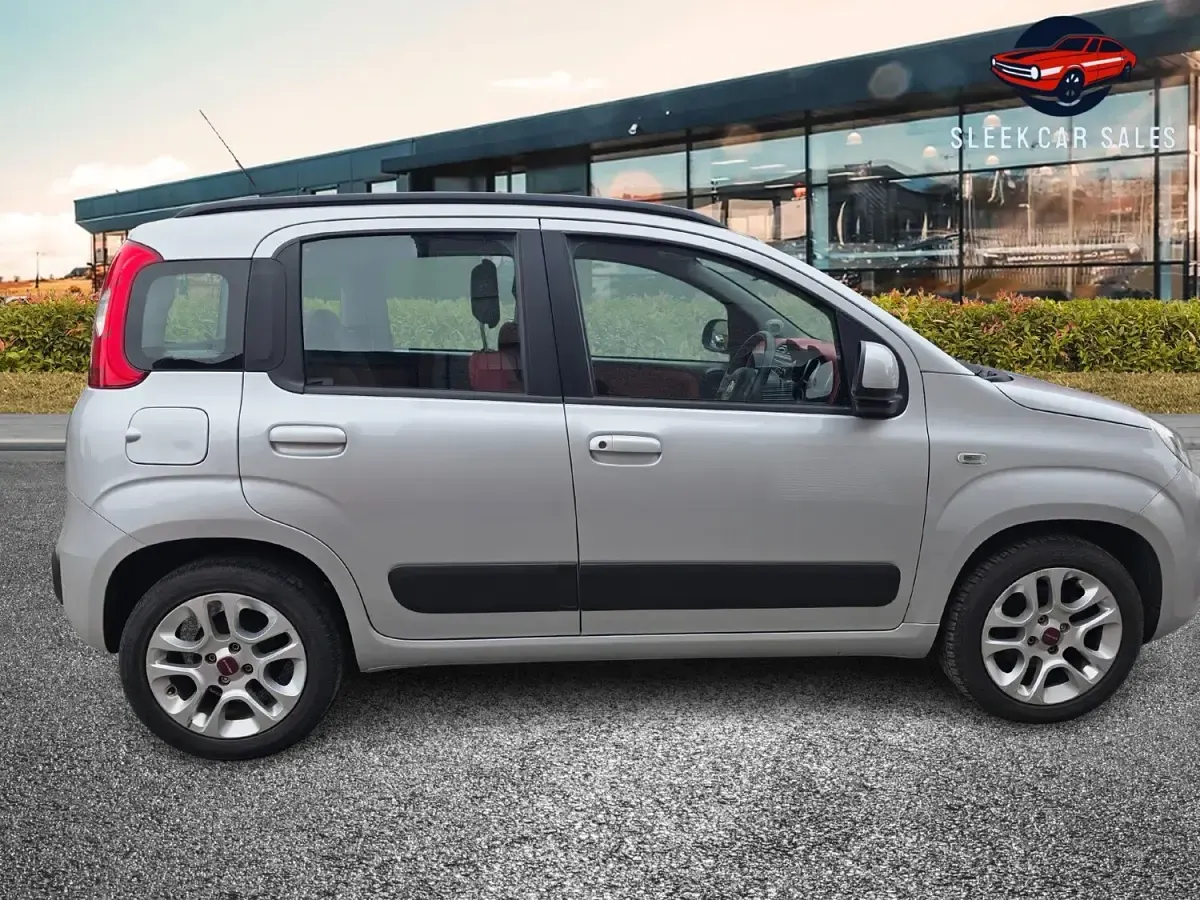Used Fiat Panda Lounge 85 HP (62 kW) 2013 Silver Hatchback