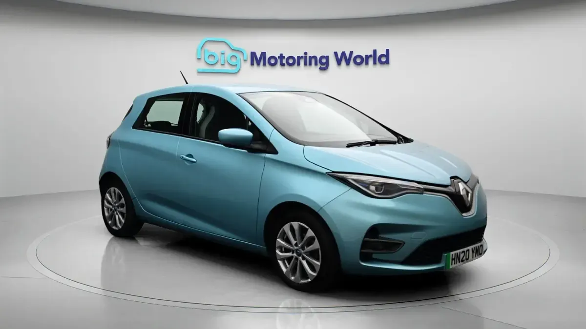 Used Renault Zoe Iconic 100 kW (136 HP) 2020 Hatchback