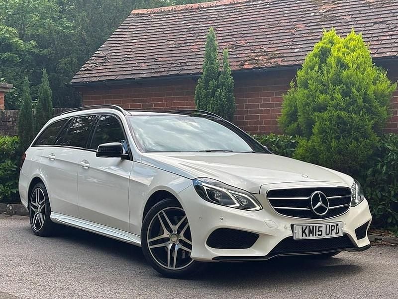White Used 2015 Mercedes E350 Premium Estate | £13,885 (A bit pricey) - Image 1/3